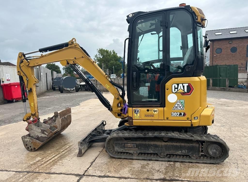 CAT 302.7 CR Mini ekskavatörler, 7 tona dek