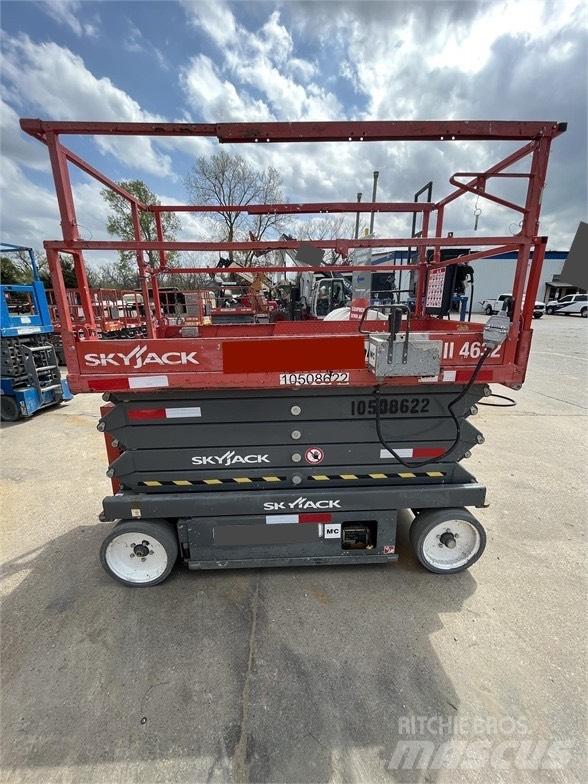 SkyJack SJ III 4632 Makasli platformlar