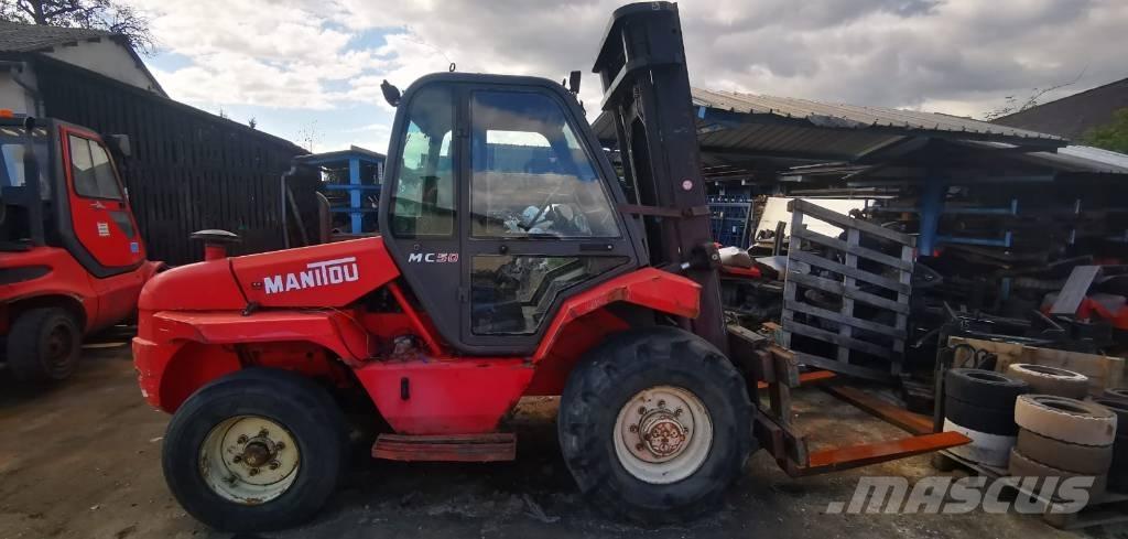 Manitou MC 50 Arazi tipi forklift