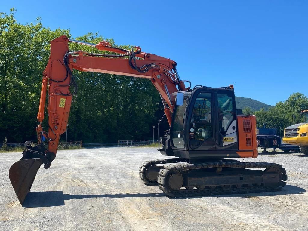 Hitachi ZX 135 US-6 Paletli ekskavatörler