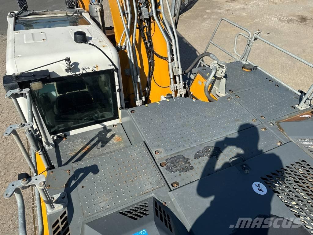 Liebherr R 926 LC Paletli ekskavatörler