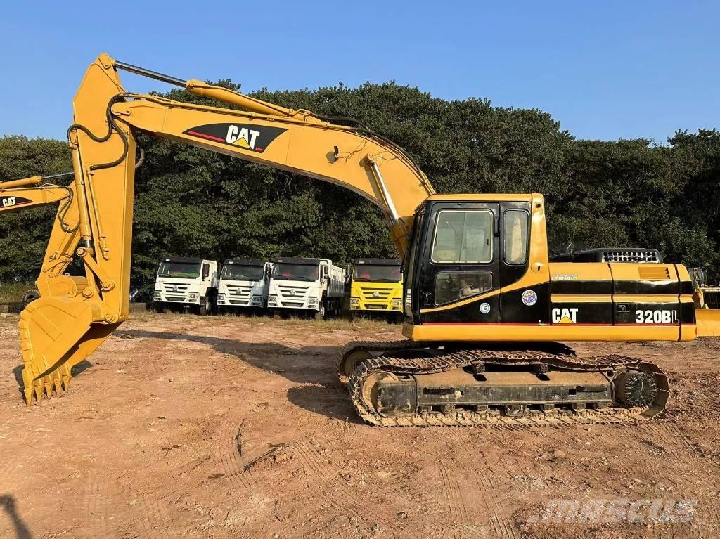 CAT 320 B Paletli ekskavatörler