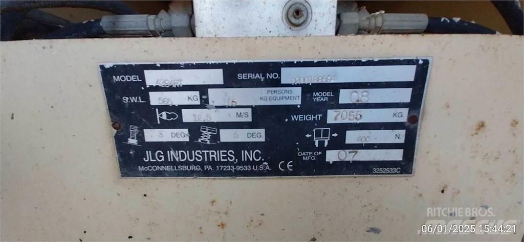 JLG 4394RT Makasli platformlar