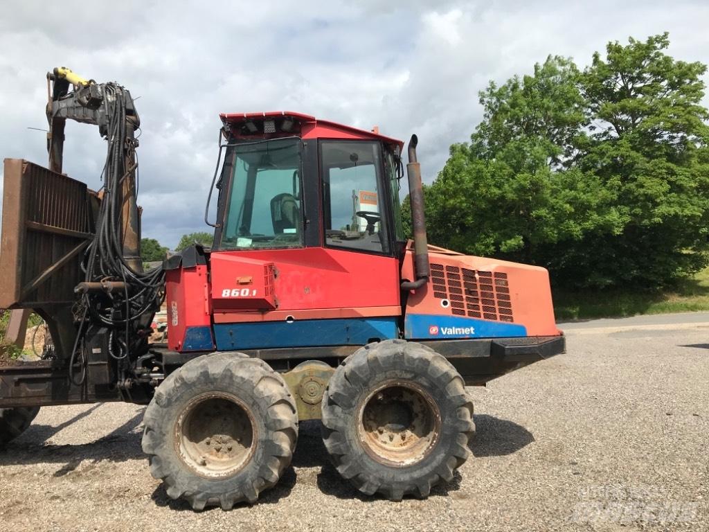Valmet 860.1 Tomruk yükleyici traktörler