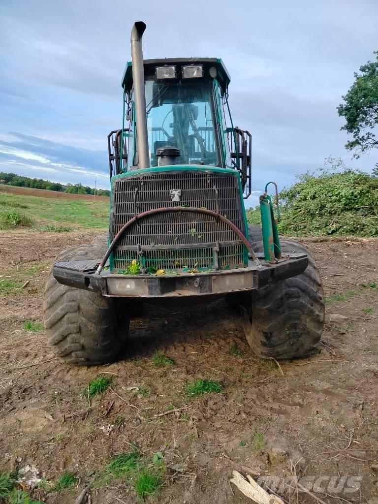 John Deere 1710 D Tomruk yükleyici traktörler