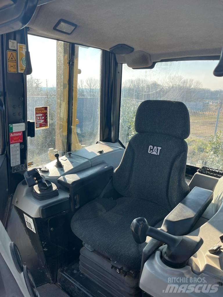 CAT D 6 N XL Paletli dozerler