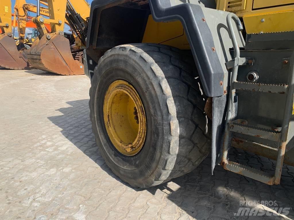 Komatsu WA 320-5H Tekerlekli yükleyiciler