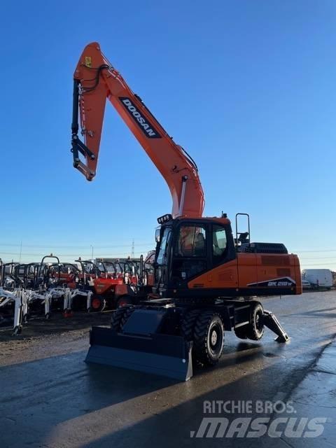 Doosan DX210W-7 Lastik tekerli ekskavatörler