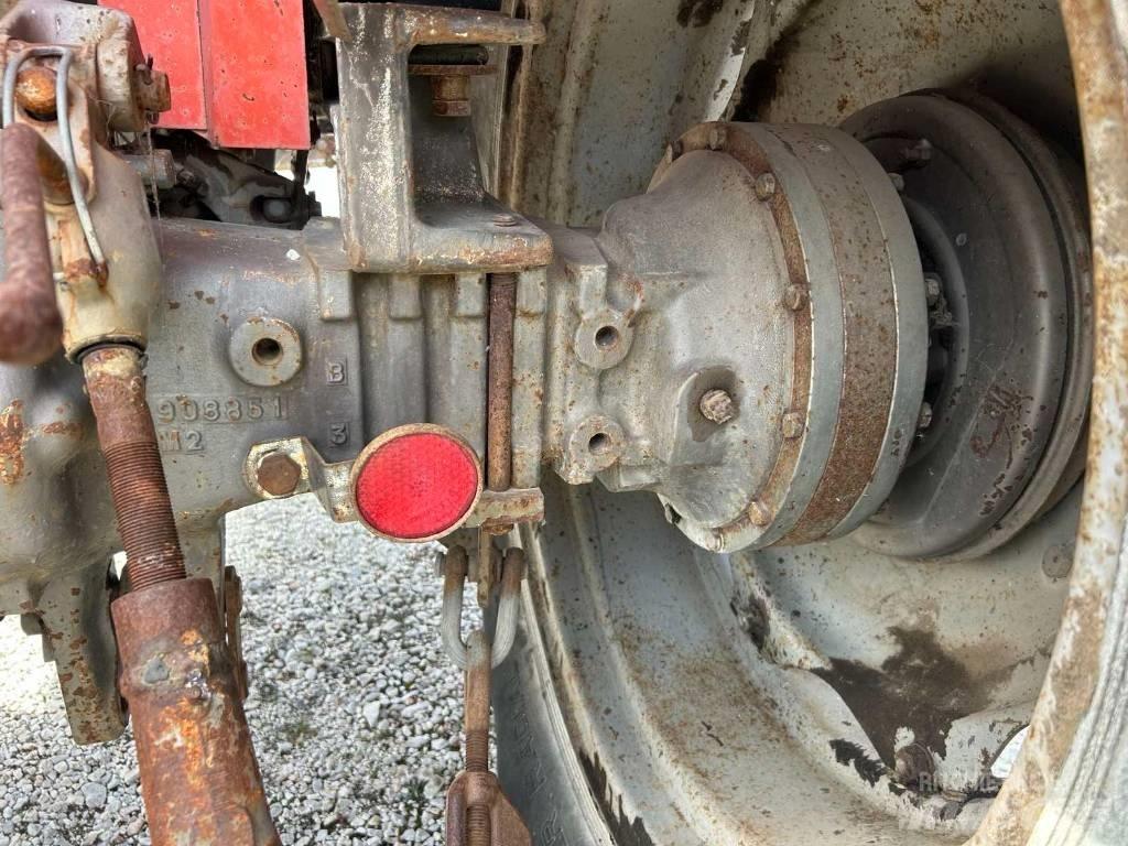 Massey Ferguson 590 Traktörler