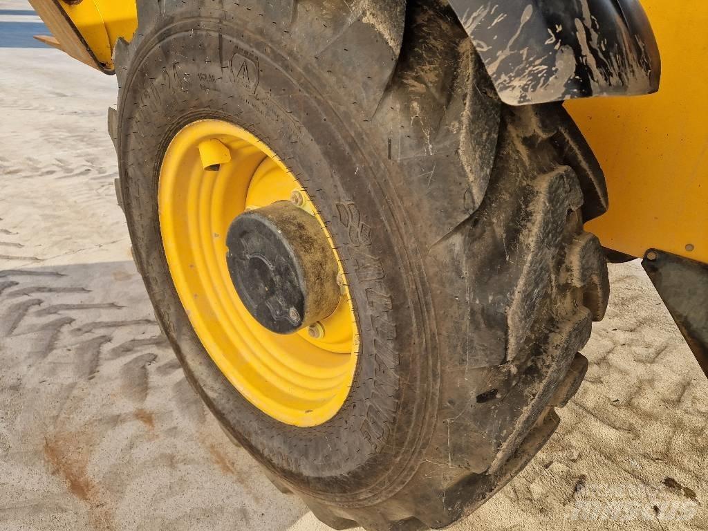 JCB 540-140  BC40 Teleskopik yükleyiciler