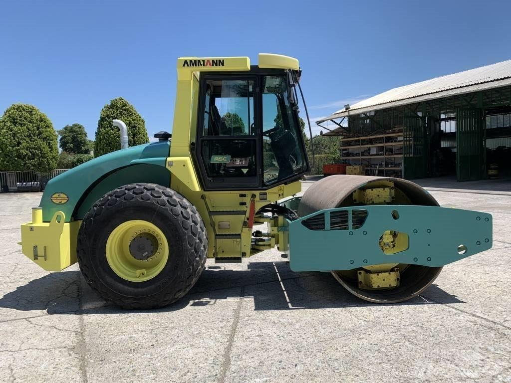 Ammann ASC 130 D Tek tamburlu silindirler