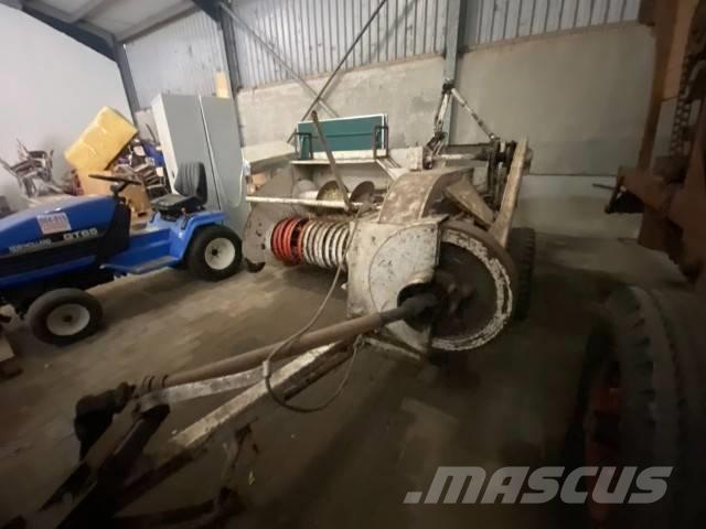 Kola Rivale 2 Küp balya makinalari