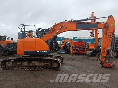 Doosan DX 235 LCR-5 Paletli ekskavatörler