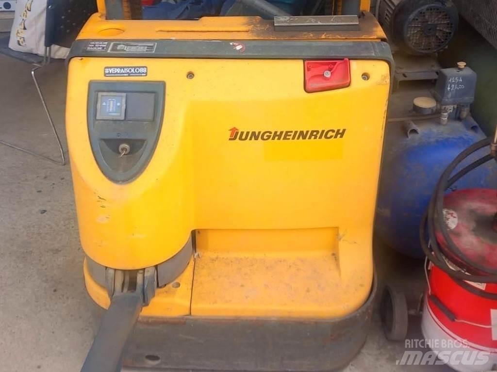 Jungheinrich ECJ16 Transpaletler