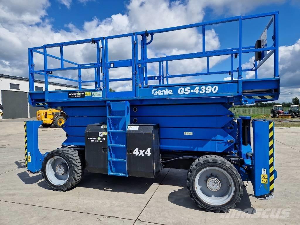 Genie GS 4390  RZ111 Makasli platformlar