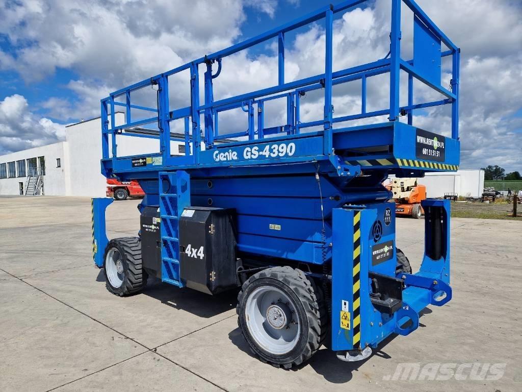 Genie GS 4390  RZ111 Makasli platformlar