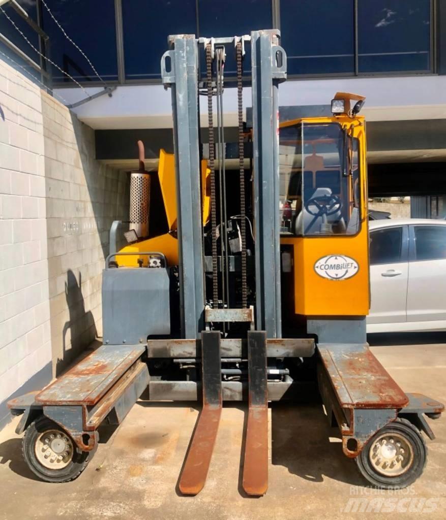 Combilift C4000 Sideloader - dört yönlü forkliftler