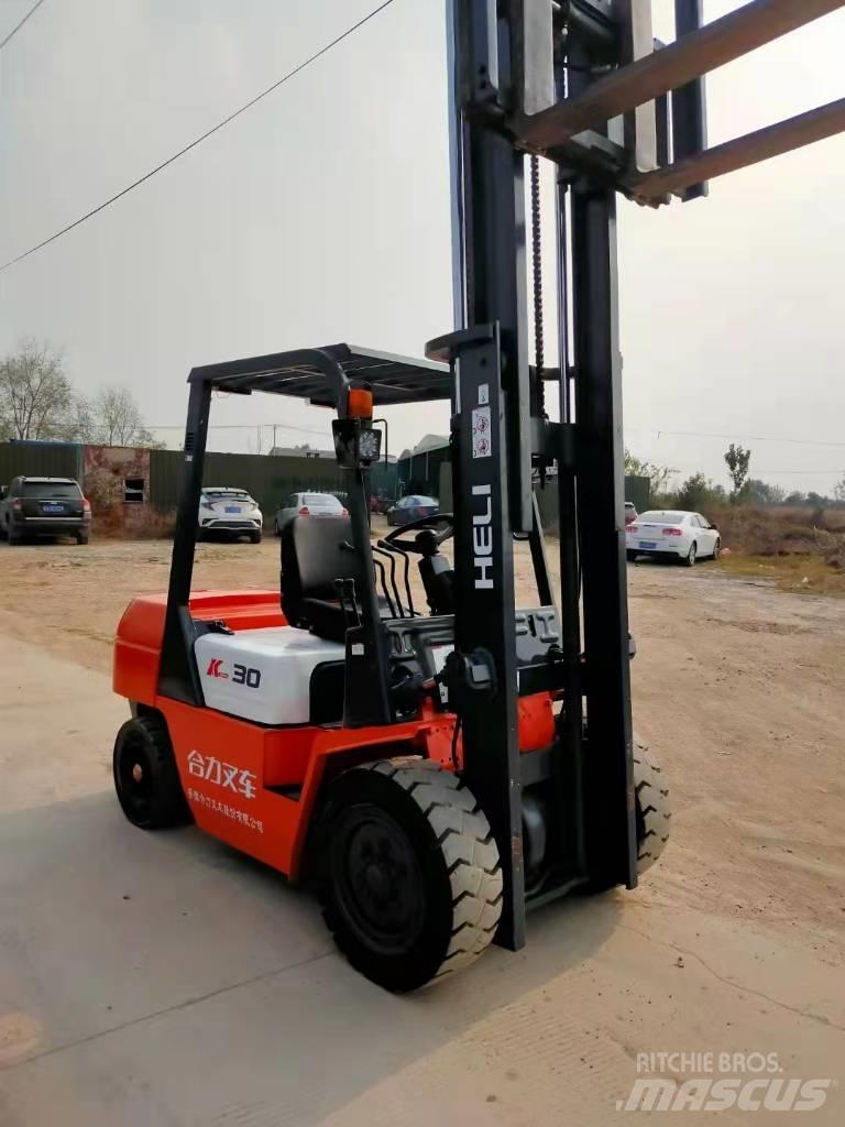 Heli CPCD 30 Dizel forkliftler