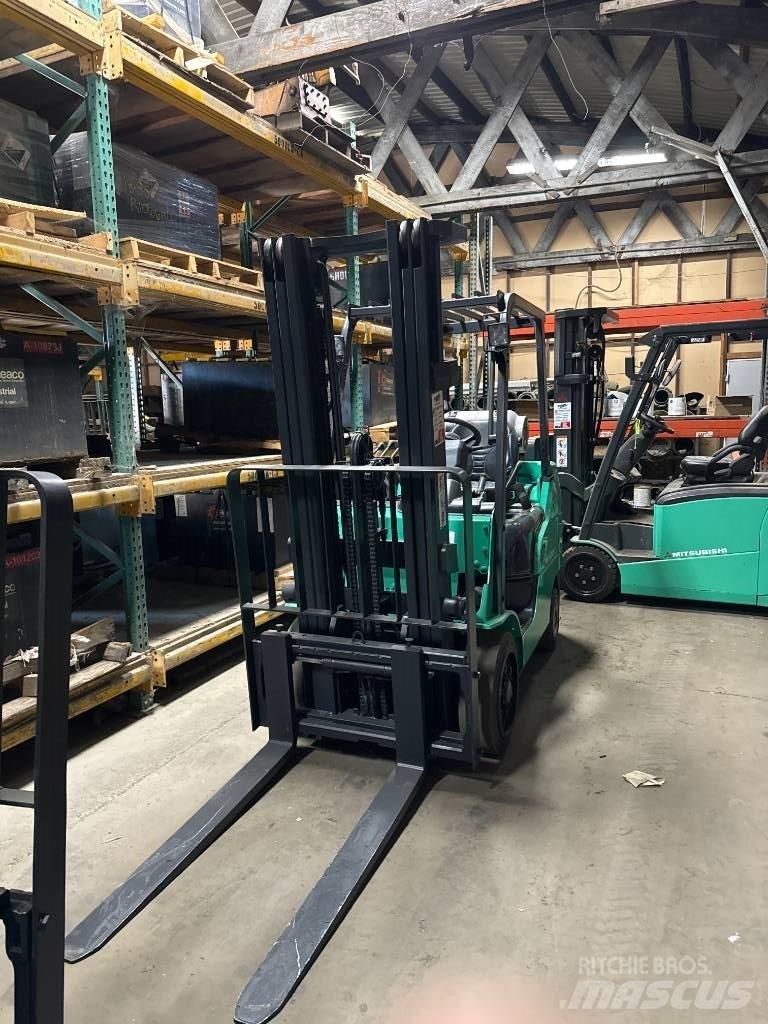 Mitsubishi FGC25N Diger