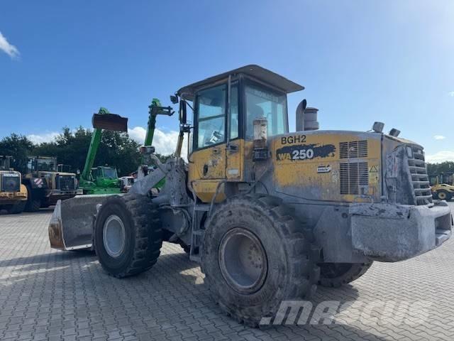 Komatsu WA 250-5 Tekerlekli yükleyiciler
