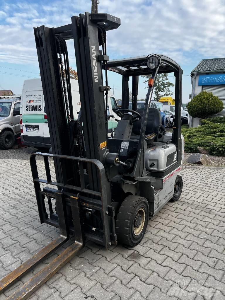 Nissan PD01A18PQ LPG'li forkliftler