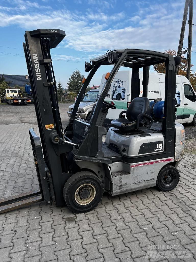Nissan PD01A18PQ LPG'li forkliftler