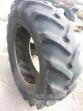  Pneu 14.9R30 Tekerlekler