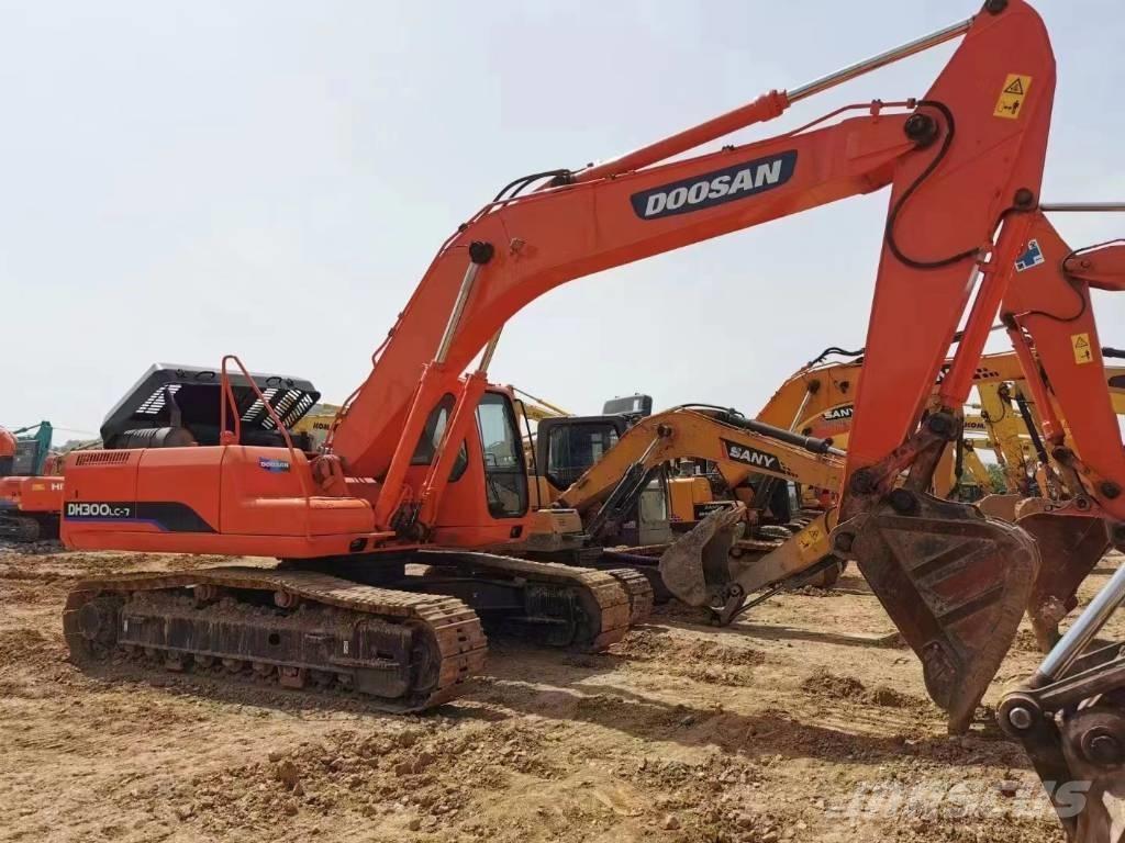 Doosan DH300LC-7 Paletli ekskavatörler