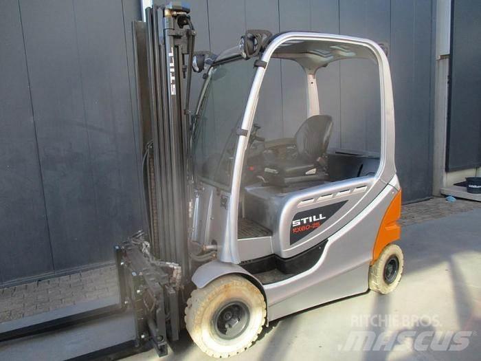 Still RX 60-25 Elektrikli forkliftler