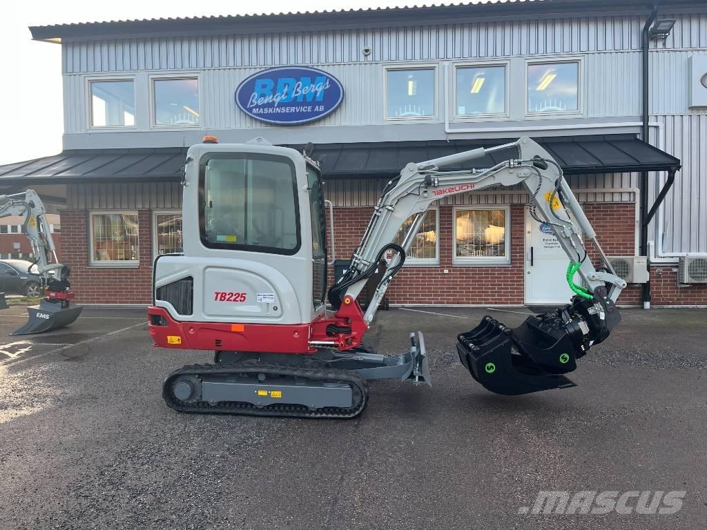 Takeuchi TB 225 Mini ekskavatörler, 7 tona dek