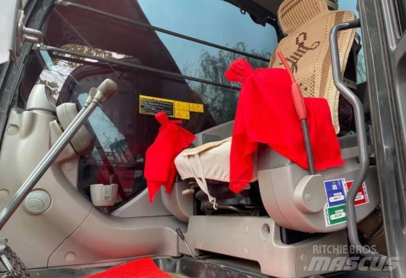 Hitachi 200-3 Paletli ekskavatörler