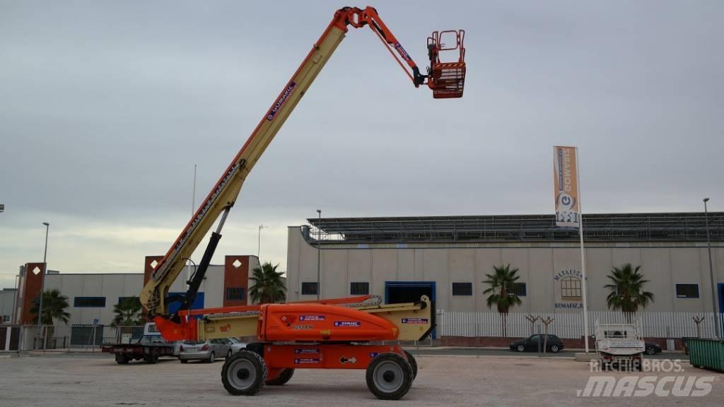JLG 1250AJP Körüklü personel platformları