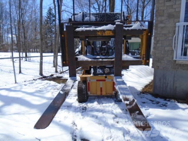 JCB LTL30 Arazi tipi forklift