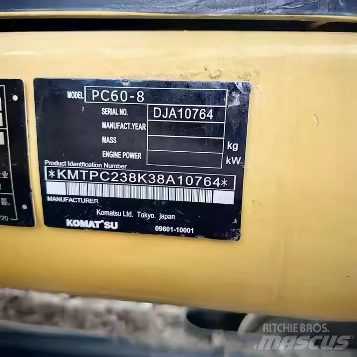 Komatsu PC60 Paletli ekskavatörler