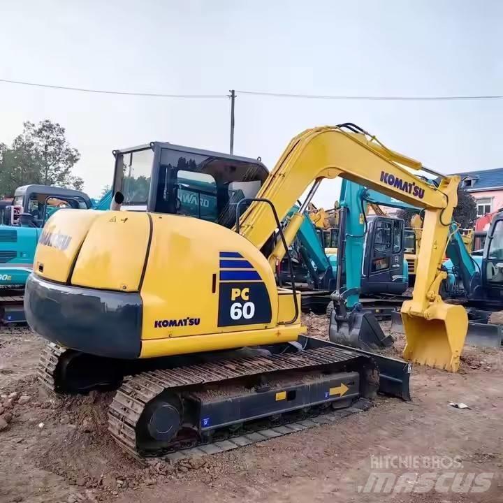 Komatsu PC60 Paletli ekskavatörler