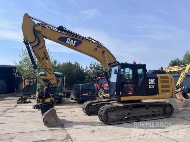 CAT 323 EL Paletli ekskavatörler