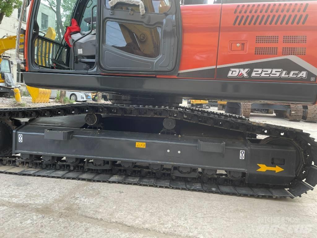 Doosan DX 225 Midi ekskavatörler 7 - 12 t