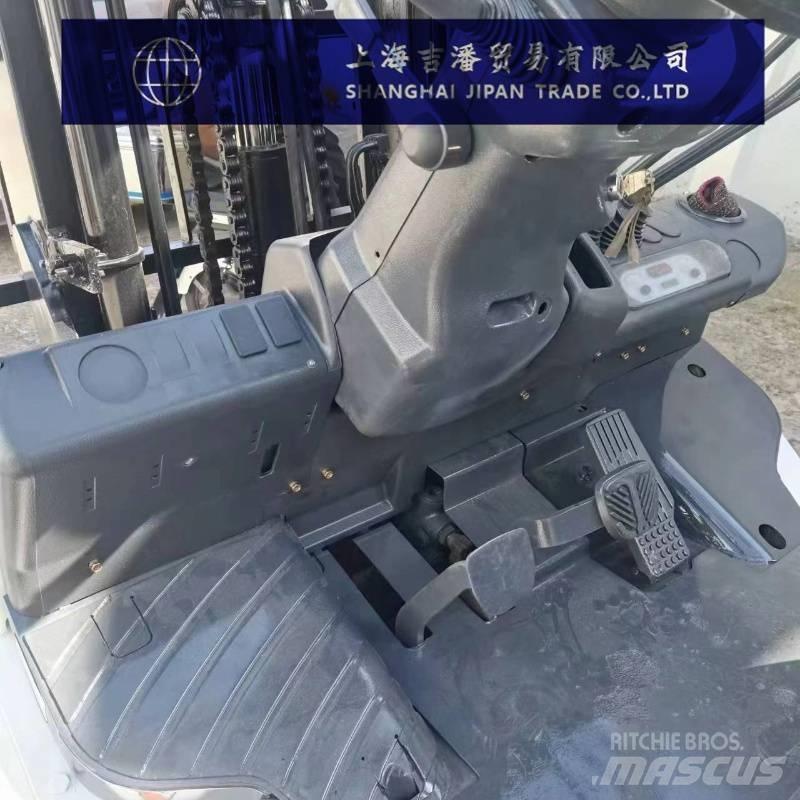 TCM FD 30 Dizel forkliftler