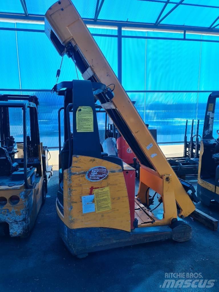 Jungheinrich ETV 216 Reach truck - depo içi istif araçları