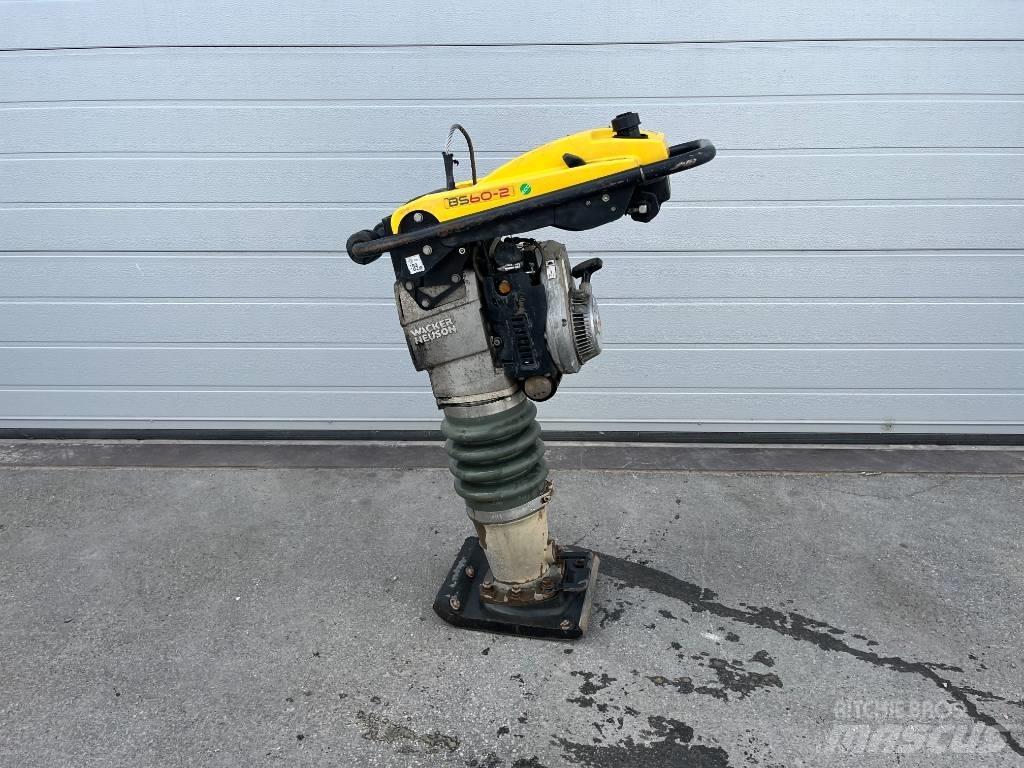 Wacker BS60 Stamp Sıkıştırma tokmakları