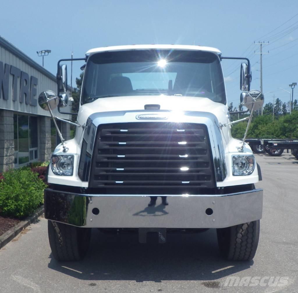 Freightliner 114 SD Çekiciler