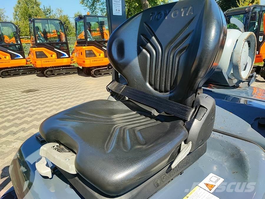 Toyota 02-8FGF25 LPG'li forkliftler