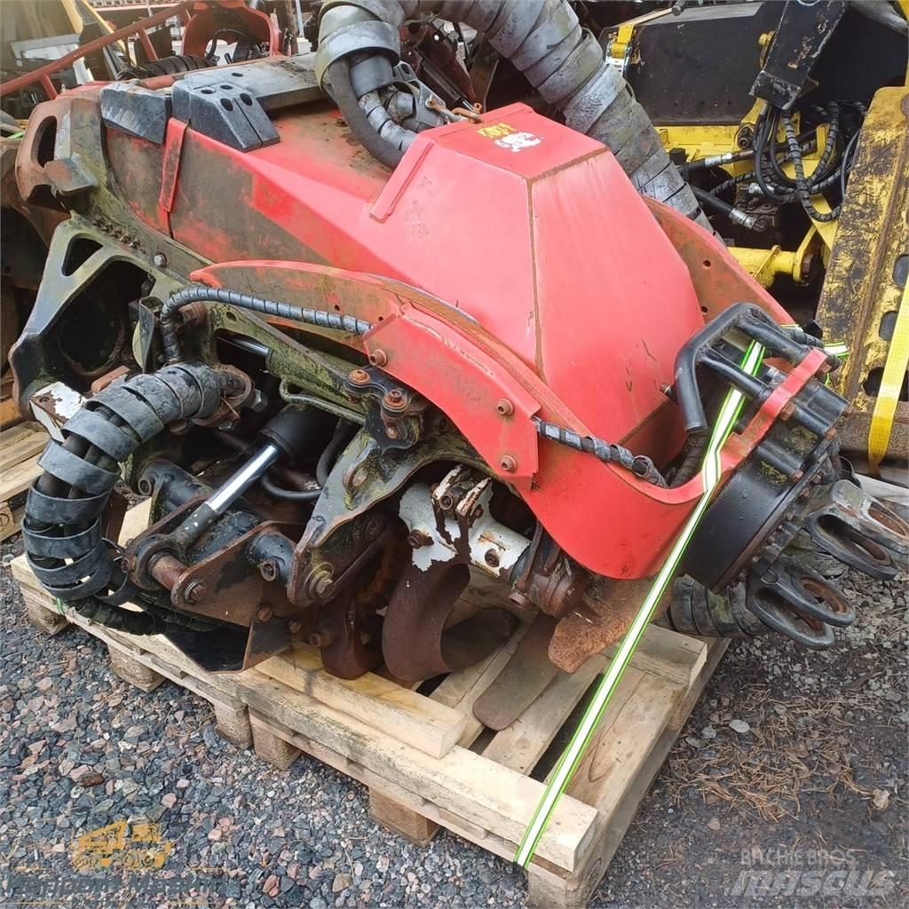 Komatsu C144 Agaç kesme robotlari
