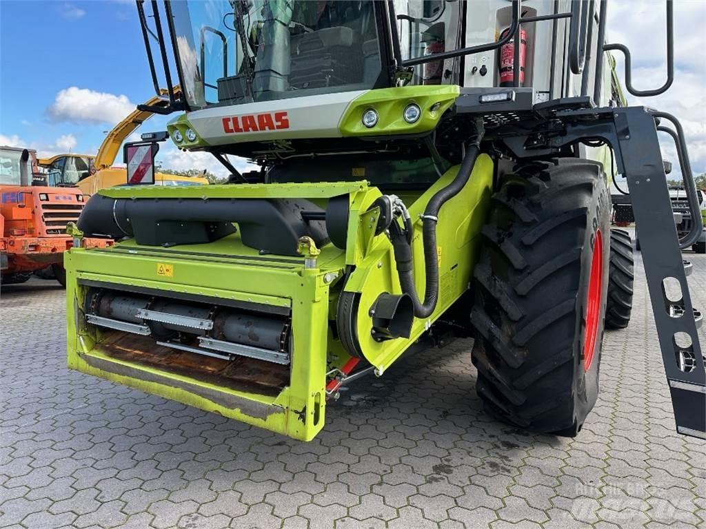 CLAAS Lexion 6800 Biçerdöverler