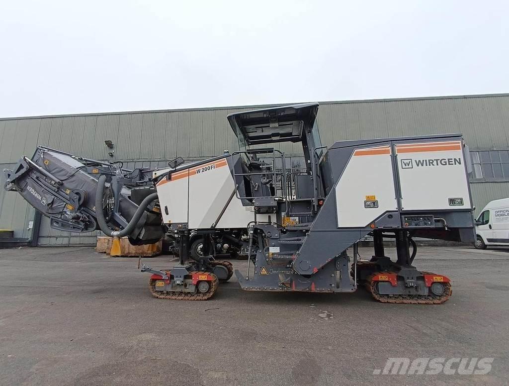 Wirtgen W200Fi Beton kesiciler