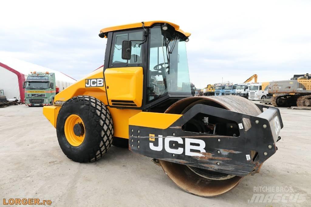 JCB VM 117 Zemin sıkıştırma makineleri