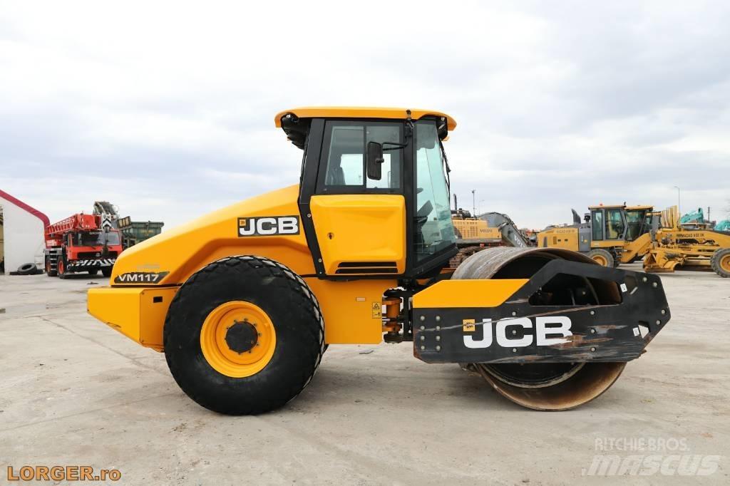 JCB VM 117 Zemin sıkıştırma makineleri