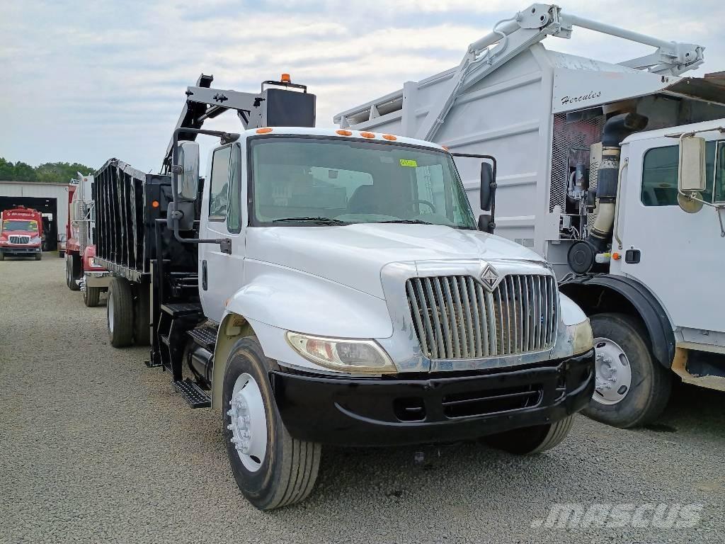 International 4300 Polipler