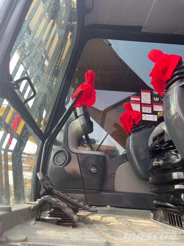 CAT 340 D L Paletli ekskavatörler