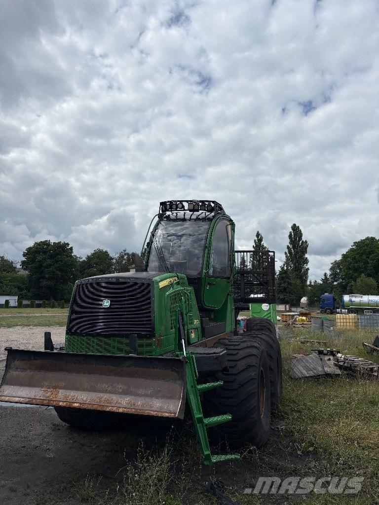 John Deere 1910E Tomruk yükleyici traktörler